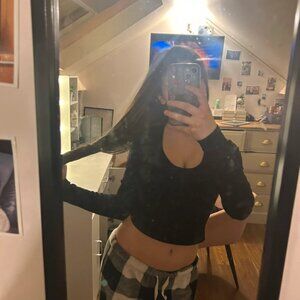 Primark Black long sleeved crop top